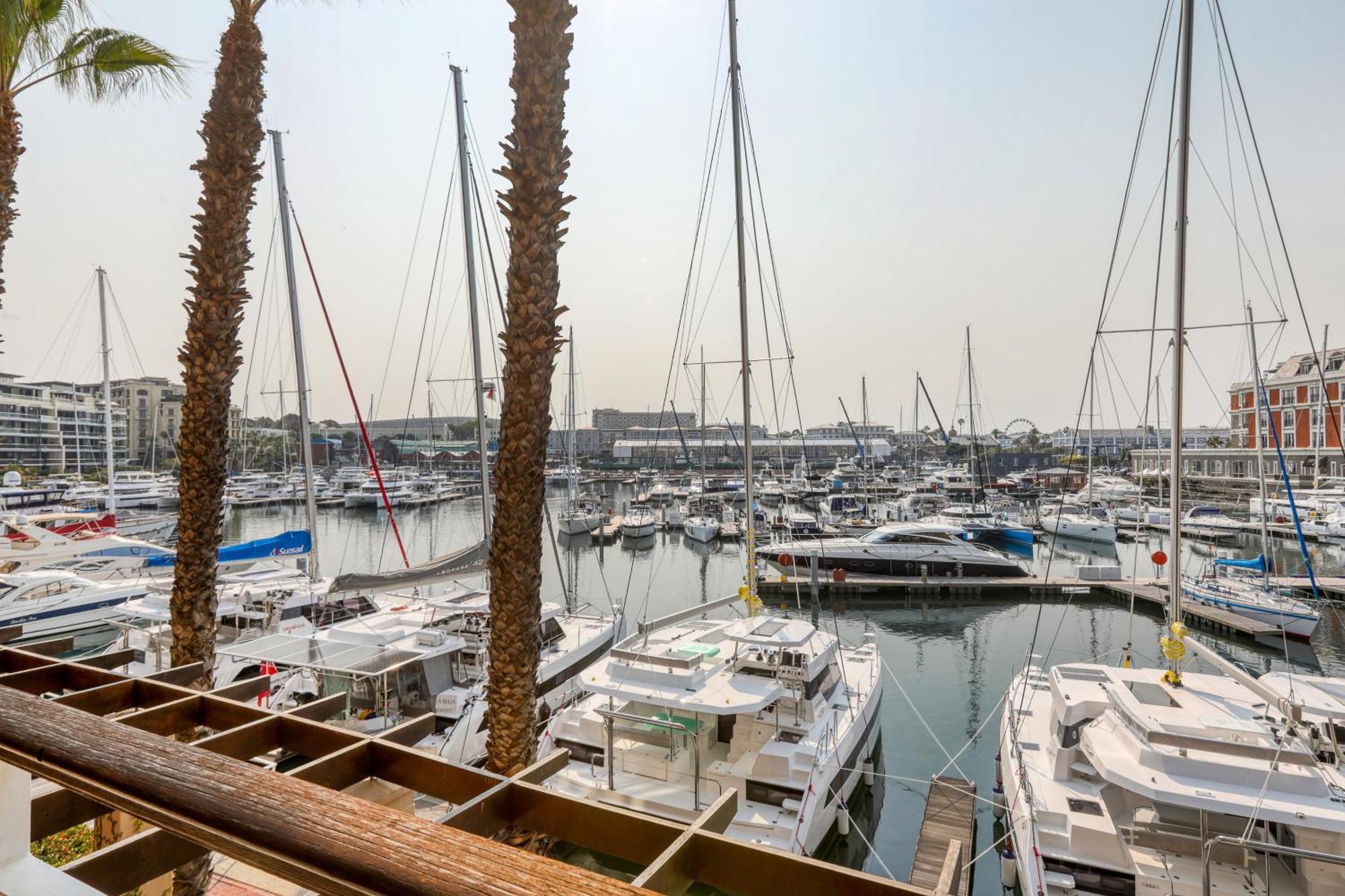 African Elite Waterfront Cape Town Exterior photo